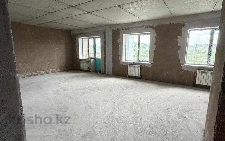 2-бөлмелі пәтер · 53.9 м² · 10/10 қабат, Пр. И. Есенберлина 46, бағасы: 20 млн ₸ в Усть-Каменогорске — фото 2