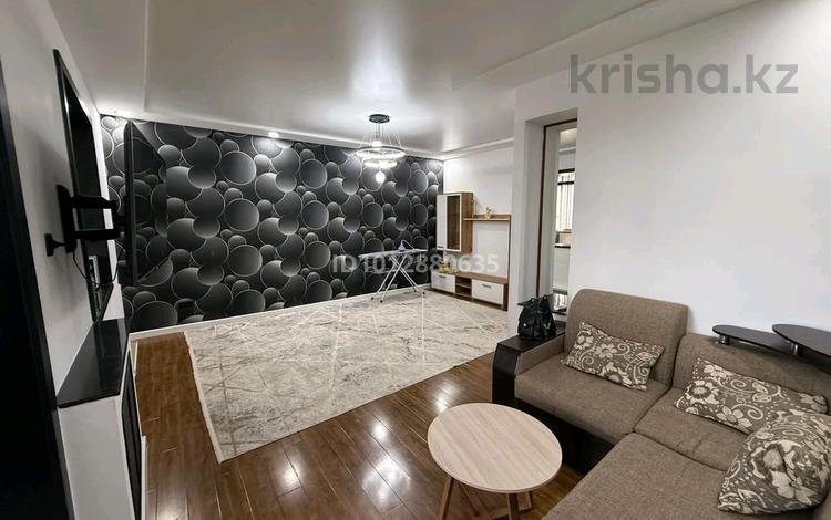 3-комнатная квартира · 69 м² · 5/5 этаж, Айтиева 10 за 28.5 млн ₸ в Таразе — фото 2
