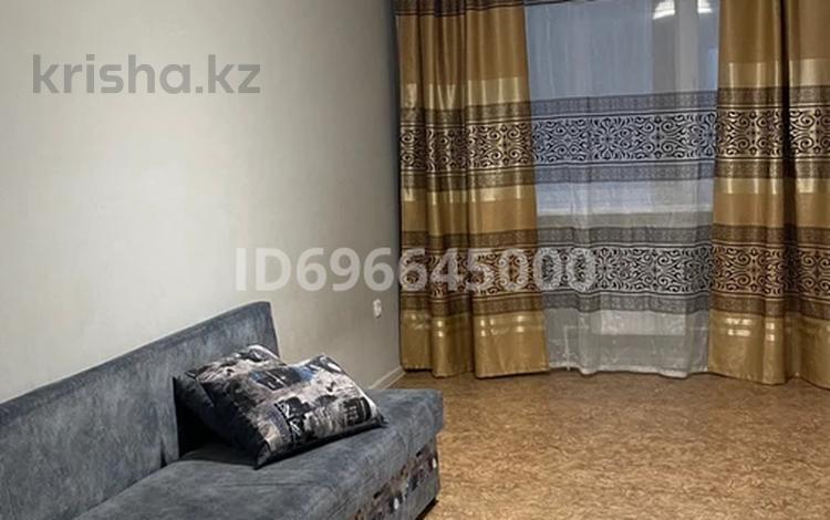 3-комнатная квартира · 91 м² · 2/5 этаж, Майкудук, 14ймикрорайон 5/3 за 20 млн 〒 в Караганде, Алихана Бокейханова р-н — фото 7