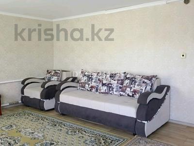 Дом · 4 комнаты · 70 м², Амангельды за 10 000 ₸ в 