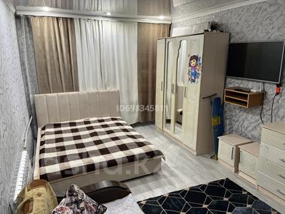 1-комнатная квартира · 45 м² · 5/5 этаж, Абая за 10 000 ₸ в 