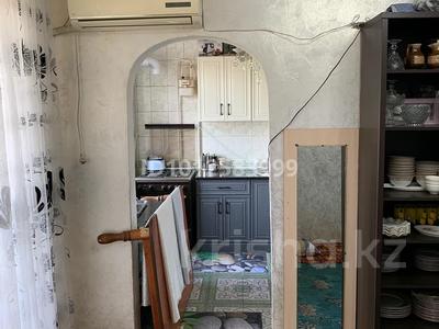 3-комнатная квартира · 57.7 м² · 5/5 этаж, Такен Алимкулова 4 — Возле Верхнего рынка за 18 млн ₸ в Шымкенте, Аль-Фарабийский р-н