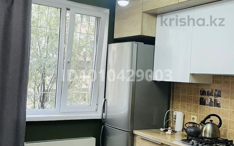 1-комнатная квартира · 38 м² · 4/9 этаж, мкр Аксай-1А, Аксай 1а за 29 млн 〒 в Алматы, Ауэзовский р-н — фото 2