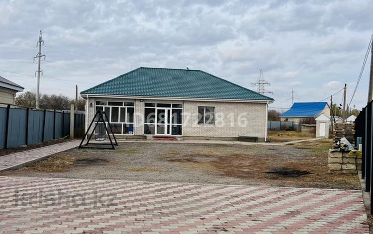 Отдельный дом · 4 комнаты · 170 м² · 15 сот., Ртпцентр 26 за 40 млн ₸ в Актобе, мкр Гормолзавод — фото 17