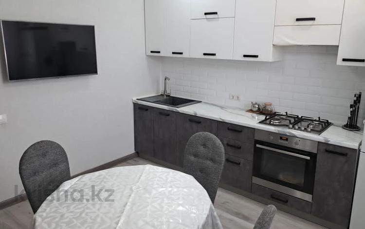 2-комнатная квартира, 63 м², 1/9 этаж, Аэропорт