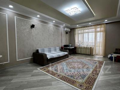 5-бөлмелі пәтер · 180 м² · 7/9 қабат, Алтын орда ш/а., бағасы: 55 млн ₸ в Актобе, мкр. Алтын орда