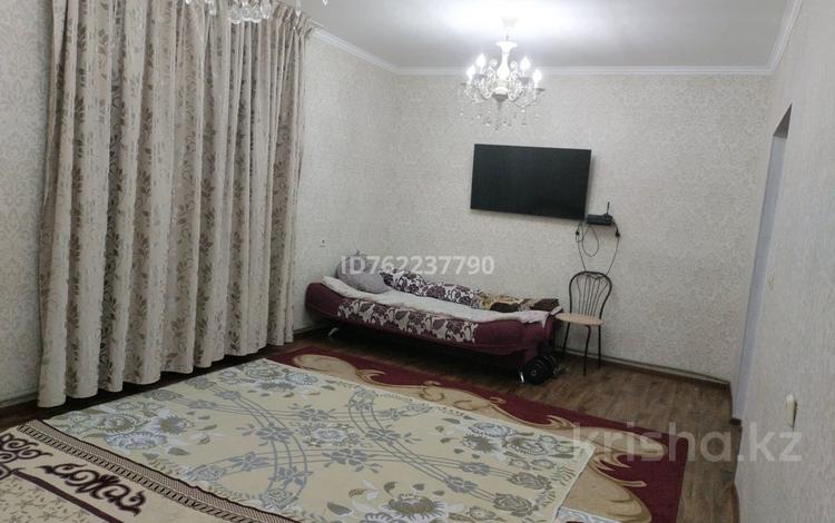 2-бөлмелі пәтер · 60.3 м² · 1/3 қабат, Бозгулова 7 — Рядом с детской больницой, бағасы: 15 млн ₸ в  — фото 2
