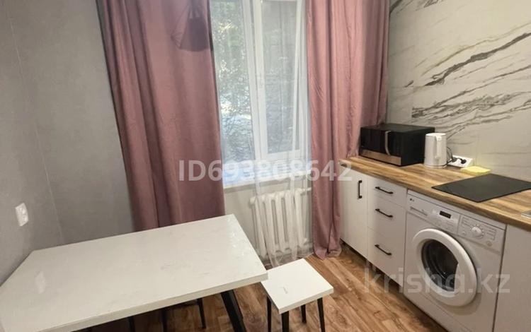 3-комнатная квартира · 63 м² · 1/2 этаж, Металлургов 11 за 14.2 млн ₸ в Усть-Каменогорске, Ульбинский — фото 21