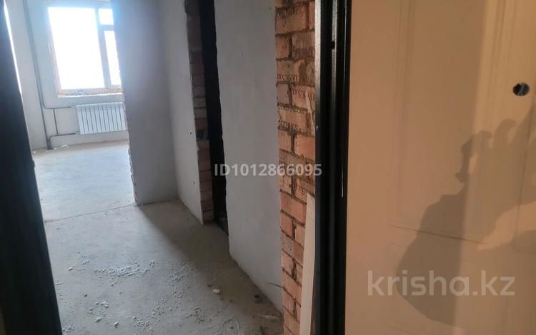 2-бөлмелі пәтер · 42 м² · 4/9 қабат, Сарыарка 2д, бағасы: 13.9 млн ₸ в Кокшетау — фото 8