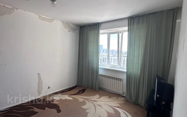 1-комнатная квартира, 35 м², 13/16 этаж, ул. Кайыма Мухамедханова