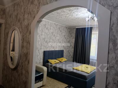 1-бөлмелі пәтер · 43 м² · 3/10 қабат, Шакарима 84 а — Центр - Вокзал, бағасы: 12 000 ₸ в Семее