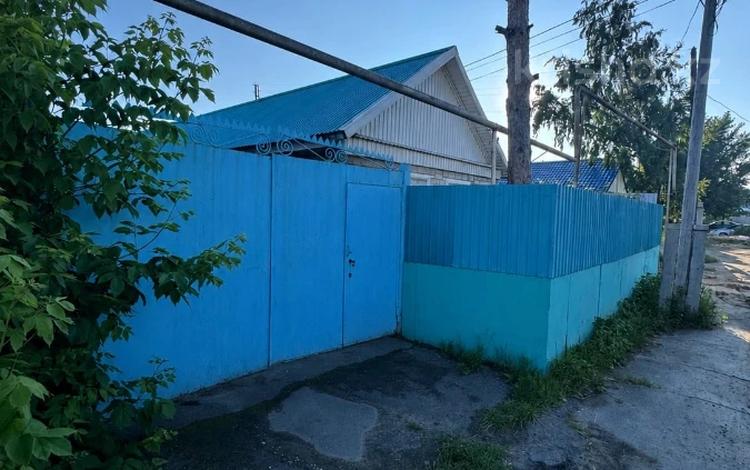 Отдельный дом · 2 комнаты · 50.1 м² · 2.7 сот., Комарова за 17.5 млн ₸ в Костанае — фото 2
