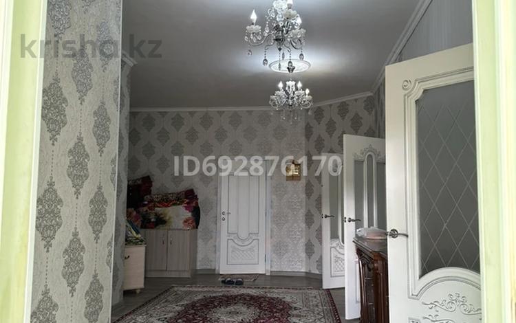 Отдельный дом • 6 комнат • 190 м² • 10 сот., Астана за 18 млн 〒 в Батыре — фото 15