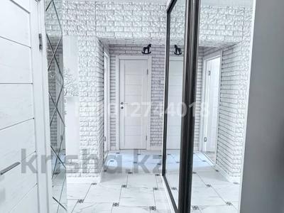 2-бөлмелі пәтер · 53 м² · 4/5 қабат, мкр Жулдыз-1 11А, бағасы: 37 млн ₸ в Алматы, Турксибский р-н