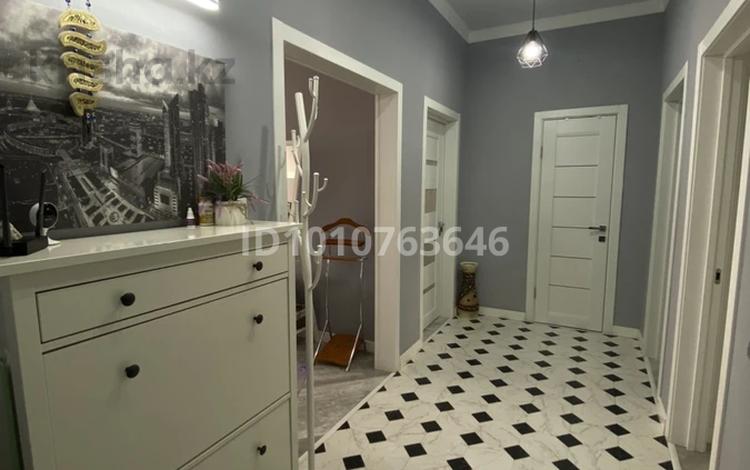 3-комнатная квартира · 70 м² · 4/9 этаж, Алихана Бокейханова 11а за 62 млн ₸ в Астане, Есильский р-н — фото 2