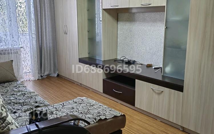 3-бөлмелі пәтер · 57 м² · 3/4 қабат, Ауэзова 56 а — На кольцевой рядом налоговая,т.ц Сауран,вдоль дороги., бағасы: 200 000 ₸ в Атырау, мкр Жилгородок — фото 4