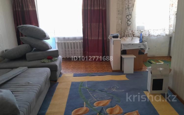 2-бөлмелі пәтер · 44 м² · 2/3 қабат, Бобровка, Титова 153, бағасы: 130 000 ₸ в Семее — фото 2