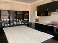 Дом · 8 комнат · 450 м², мкр Кунгей , Смакова 55 — Смакова 55 за 120 000 ₸ в Караганде, Казыбек би р-н — фото 8