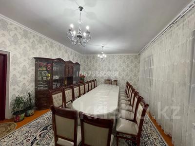 Отдельный дом · 5 комнат · 180 м² · 8 сот., Ул.Машат 16 — Ул. Жибек жолы. Пахтакор 2 за 44 млн 〒 в Шымкенте, Каратауский р-н