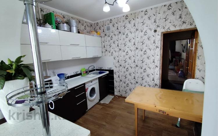 3-бөлмелі пәтер · 70 м² · 6/9 қабат, Мамыр-1 ш/а. 4 — Шаляпина Момышулы, бағасы: 57.9 млн ₸ в Алматы, Ауэзовский р-н — фото 34