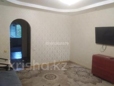 2-комнатная квартира · 50 м² · 2/5 этаж, мкр 4, Абулхаир Хана 44/1 за 150 000 ₸ в Уральске