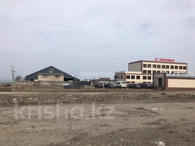 Өнеркәсіптік база 83 сотық, Ул.Астана 154 А — Алтын Адам, бағасы: 79 млн 〒 в Есик