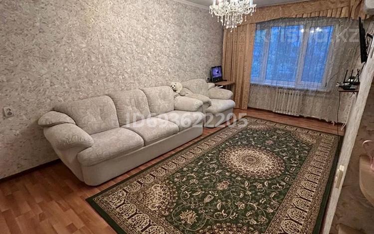 2-комнатная квартира, 48 м², 2/5 этаж помесячно, мкр Орбита-2 — Биржана - Мустафина за 250 000 〒 в Алматы, Бостандыкский р-н — фото 2
