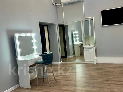 Еркін, сұлулық салондары · 36.3 м², бағасы: 38.5 млн ₸ в Алматы, Бостандыкский р-н