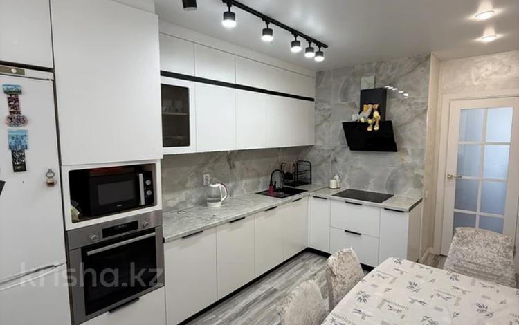3-комнатная квартира · 74 м² · 12/16 этаж, Мангилик Ел 72 за 48 млн ₸ в Астане, Есильский р-н — фото 2