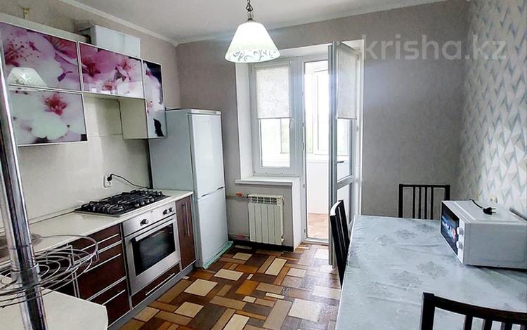 2-бөлмелі пәтер · 50 м² · 5/5 қабат, мкр 4 — Остановка 4 мкр, бағасы: 150 000 〒 в Уральске — фото 21