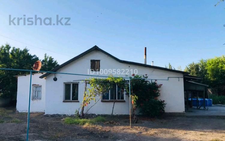Отдельный дом · 10 комнат · 90 м² · 16 сот., Гагарина 136а — Центр за 20 млн ₸ в Толе би — фото 2