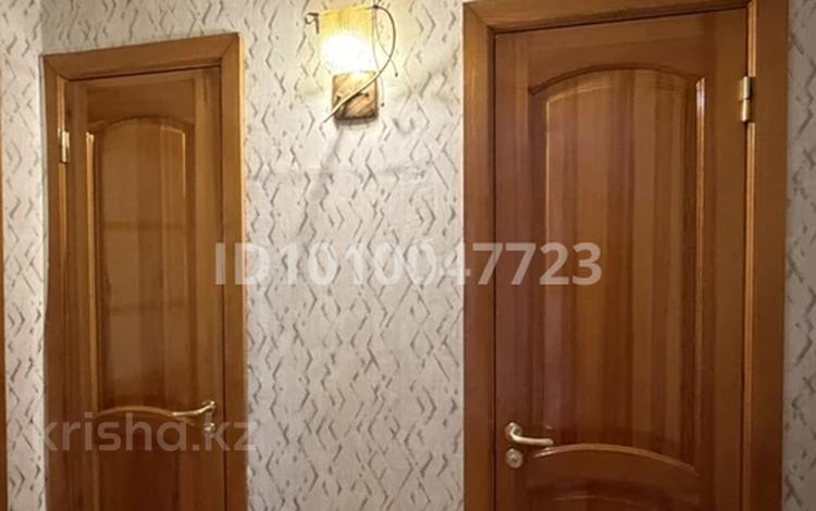 4-бөлмелі пәтер · 80.5 м² · 5/6 қабат, Нурмагамбетова 24 — Камзина - Нурмагамбетова, бағасы: 27.5 млн ₸ в Павлодаре — фото 2