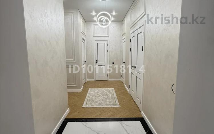 3-комнатная квартира · 97 м² · 2/5 этаж, мкр. Алтын орда, Мкр. Батыс 2 46 за 47 млн ₸ в Актобе — фото 2