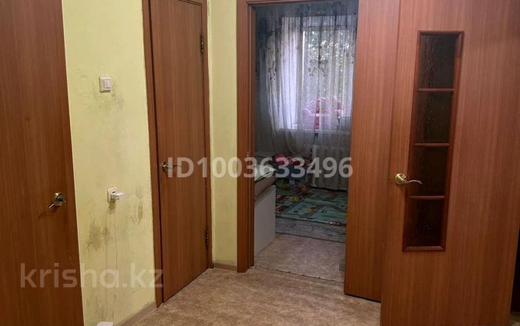 4-комнатная квартира · 92 м² · 2/3 этаж, Касмонавтов 5 — Рядом Магазины Поликлиника 38 школа за 15 млн ₸ в Семее — фото 2