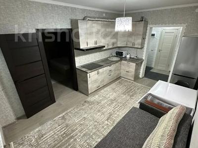 2-комнатная квартира · 44 м² · 10/10 этаж, мкр Аксай-5, мкр Аксай, Б. Момышулы 25 за 33 млн ₸ в Алматы, Ауэзовский р-н