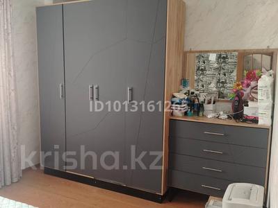 3-бөлмелі пәтер · 80 м² · 6/9 қабат, Қонаев ш/а. 55, бағасы: 28.5 млн ₸ в Уральске, мкр Кунаева