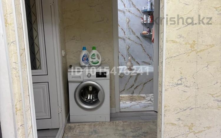 2-бөлмелі пәтер · 57 м² · 2/5 қабат, Север ш/а 16, бағасы: 24 млн ₸ в Шымкенте, Аль-Фарабийский р-н — фото 2