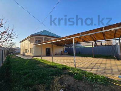 Отдельный дом · 8 комнат · 265 м² · 9 сот., Алматинская 46 за 80 млн 〒 в Кенена Азербаева (Покровка)