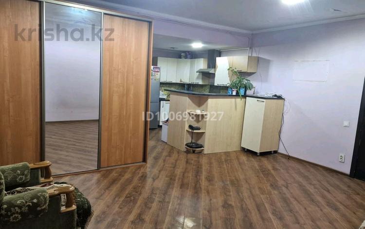 Үйдің бір бөлігі · 3 бөлме · 100 м², мкр Коктобе, Луганского 32в — Достык Сатпаева, бағасы: 380 000 〒 в Алматы, Медеуский р-н — фото 2