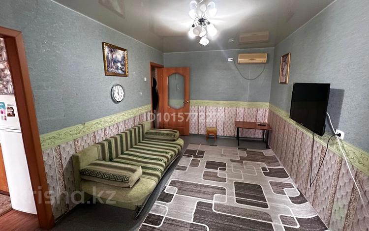 1-комнатная квартира · 40 м² · 3/3 этаж, 3-й мкр 159 — Возле СУПЕРМАРКЕТА. ДАНА за 120 000 ₸ в Актау — фото 2