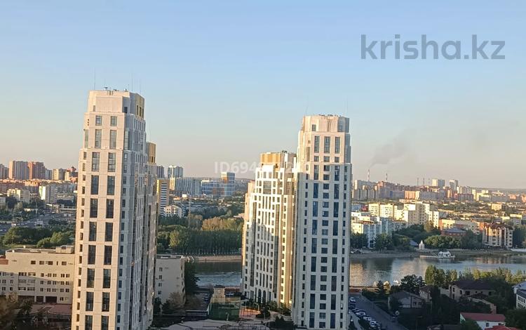 2-комнатная квартира · 68 м² · 13/20 этаж, Кабанбай-батыра 4/2 за 350 000 ₸ в Астане, Есильский р-н — фото 2
