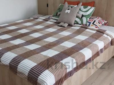 1-бөлмелі пәтер · 27 м² · 3/3 қабат, Пр Санкибай батыра 253 к 2 — Газизы жубанова, бағасы: 12 000 〒 в Актобе