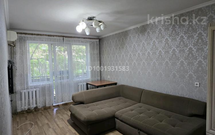 1-комнатная квартира · 40 м² · 3/5 этаж, 8-й микрорайон 5 за 160 000 ₸ в Шымкенте, Туран р-н — фото 2