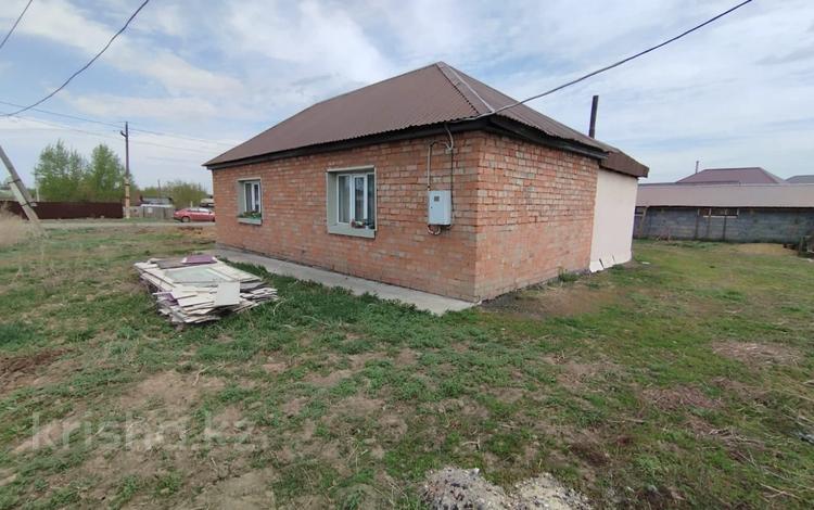Отдельный дом · 2 комнаты · 63 м² · 9.5 сот., Юбилейная 32/2 за 16 млн 〒 в Меновном — фото 6