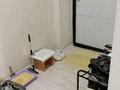 2-комнатная квартира · 57 м² · 2/2 этаж, мкр Жилгородок, ул Есет батыр — Находится возле рынка жилгородка за 9 млн ₸ в Актобе — фото 11
