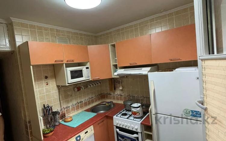 2-комнатная квартира · 45 м² · 1/5 этаж, мкр №10 20 за 250 000 〒 в Алматы, Ауэзовский р-н — фото 7
