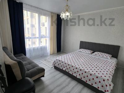2-комнатная квартира · 59 м² · 4/10 этаж, мкр Сайран 285/8 к17 — Сайран за 20 000 ₸ в Алматы, Ауэзовский р-н