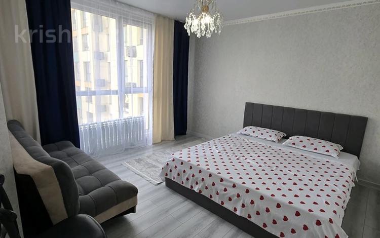 2-комнатная квартира · 59 м² · 4/10 этаж, мкр Сайран 285/8 к17 — Сайран за 20 000 ₸ в Алматы, Ауэзовский р-н — фото 17