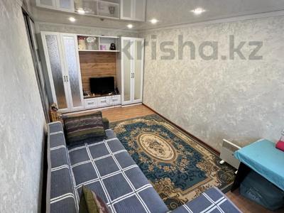 2-комнатная квартира · 41 м² · 1/5 этаж, 35 квартал 3 за 16.5 млн 〒 в Семее