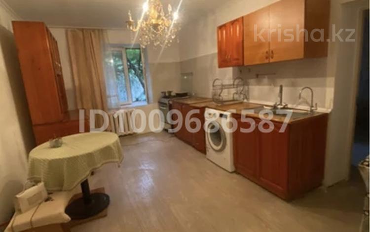 2-комнатная квартира · 52 м² · 1/4 этаж, мкр №1 68а за 28 млн ₸ в Алматы, Ауэзовский р-н — фото 2